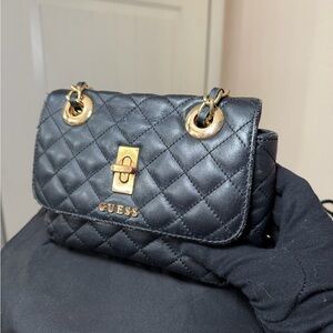 GUESS vintage Black Quilted Bag